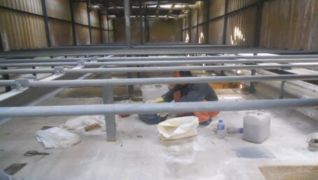 冷卻塔積水盤維（wéi）修